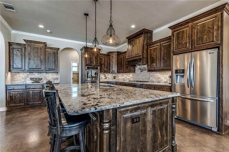 kitchen remodel by DRI Construction