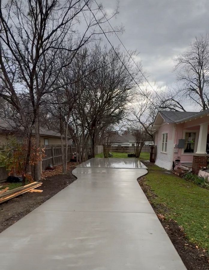 Concrete driveway and slab by DRI Construction